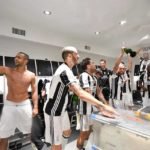 Juventus-FC-1-Campeon-Liga-21-5-17-vestuario-2-facebook.com-Juventus