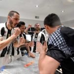 Juventus-FC-1-Campeon-Liga-21-5-17-vestuario-7-facebook.com-Juventus