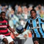 douglas costa gremio flamengo final 2009 espncom