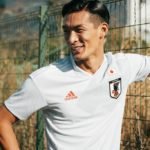 Camiseta alternativa – Selección de Japón 2- Twitter (@adidasfootball)