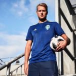 Camiseta alternativa – Selección de Suecia 2- Twitter (@adidasfootball)