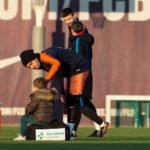luis suarez y su hijo entrenamiento fc barcelona zimbiocom
