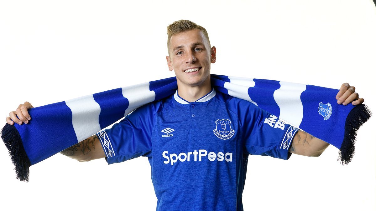 Lucas Digne – Everton – Twitter (@Everton)