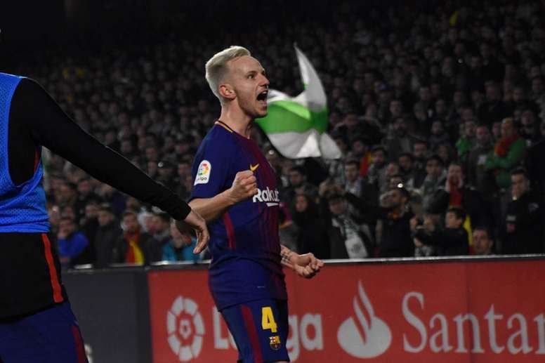 ivan rakitic fc barcelona zimbiocom