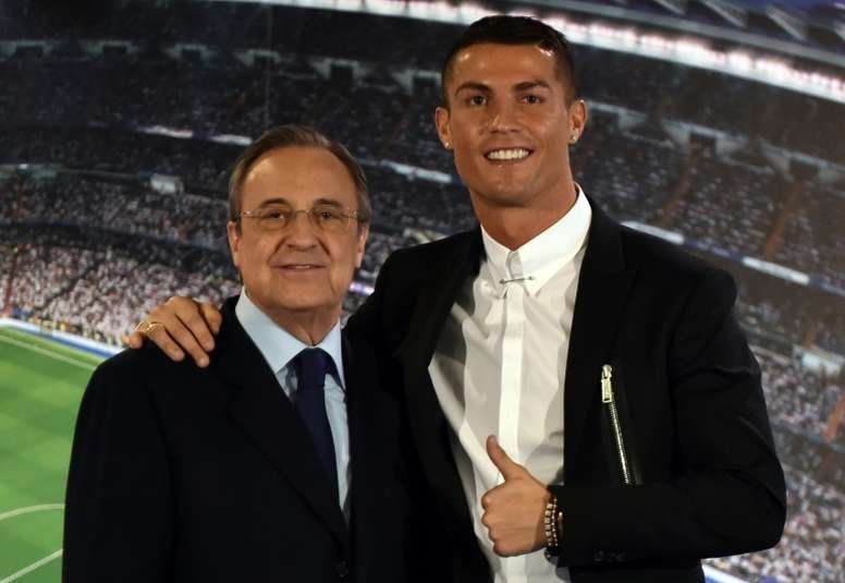 cristiano ronaldo florentino perez real madrid mirrorcouk
