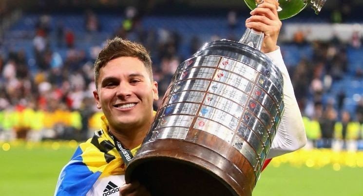 Juan Fernando Quintero recibe grandes ofertas del fútbol chino