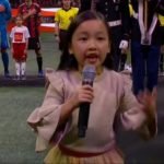 Malea Emma cantando el himno nacional en la final de la MLS 2018 8-12-18 Captura de Pantalla