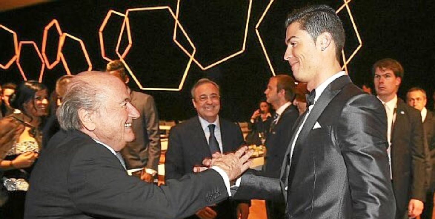 Blatter reveló el enojo de Florentino Pérez por elegir a Messi sobre CR7