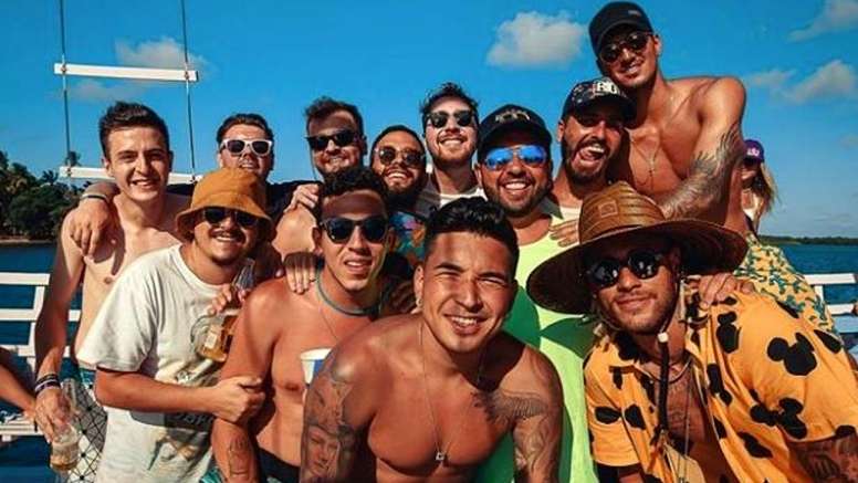 La increíble cantidad que paga Neymar a sus amigos mensualmente