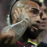 Arturo Vidal presenció el funeral de su padre por Instagram