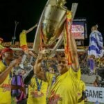 César Farías, premiado como mejor técnico de Ecuador