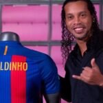 El enorme gesto Ronaldinho con el Barça