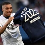 La curiosa cláusula que tiene Mbappé en su contrato para renovar automáticamente