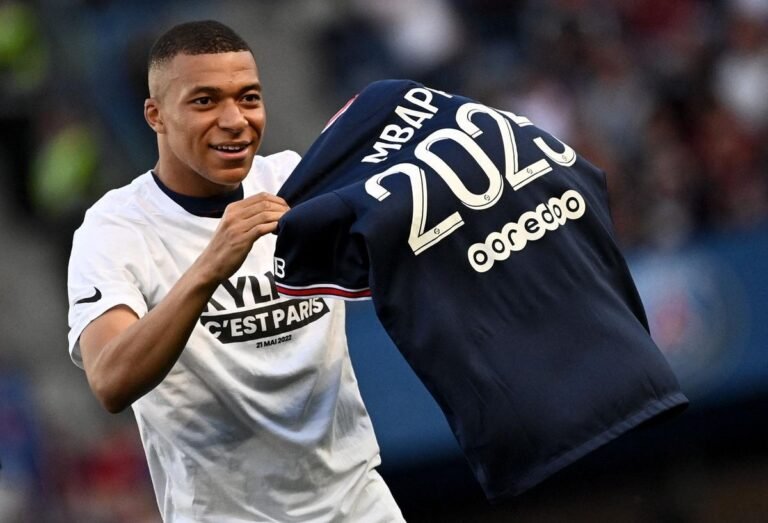 La curiosa cláusula que tiene Mbappé en su contrato para renovar automáticamente