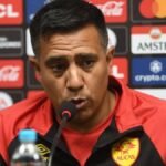 Aucas despide a César Farías