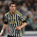 Los ultras del PSG amenazan a Vlahović