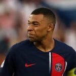 El sindicato de fútbol francés defendió a Mbappé tras ser apartado del PSG