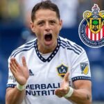 El motivo que retrasa el fichaje de ‘Chicharito’ Hernández por Chivas