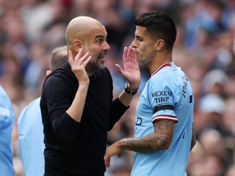 João Cancelo carga contra Pep Guardiola y el Manchester City