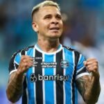 ¿Soteldo dejará Gremio? Un grande de Argentina se interesa en el venezolano