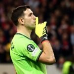 Nasri arremetió contra el ‘Dibu’ Martínez