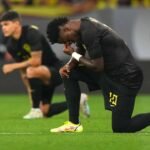 La FIFA anunció un protocolo antirracista