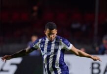 ¡NO A LA XENOFOBIA! El ataque que sufrió Miguel Navarro en la CONMEBOL Libertadores (VIDEO)