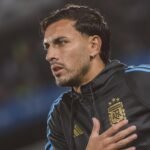 La Bombonera se viste de gala: Boca Juniors prepara un recibimiento épico para Leo Paredes