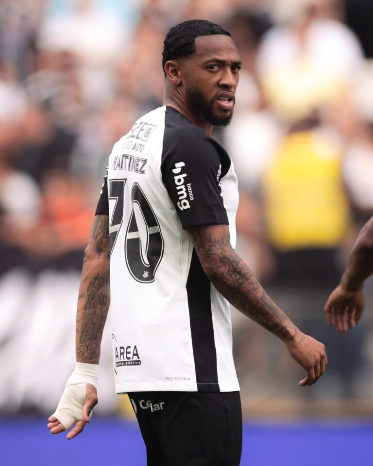 El polémico regreso de José Martínez a Corinthians