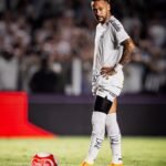 Neymar enciende las alarmas: El astro brasileño contempla el retiro