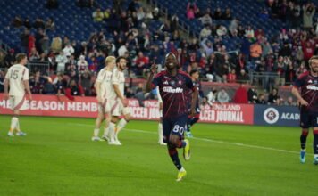 El New England Revolution mantiene el invicto en casa (VIDEO)