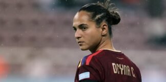 Deyna Castellanos lanza un dardo al fútbol venezolano