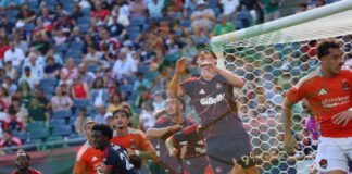 Houston Dynamo golpea en Foxborough y vence al New England Revolution (FOTOS+VIDEO)